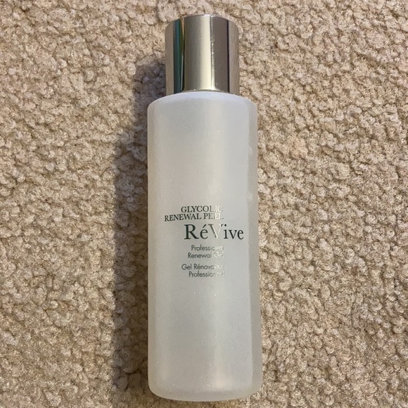 ReVive Glycolic Renewal Peel step 2 Gel - Picture 1 of 6